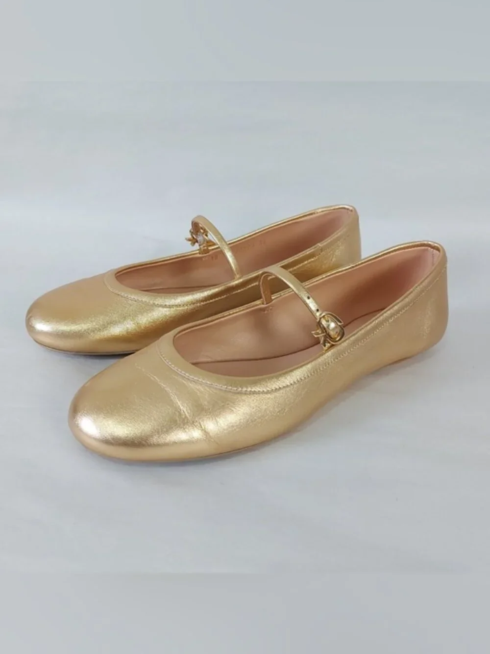Gianvito Rossi Carla Metallic Gold Leather Mary Jane Flats 36 Buckle Ballerina